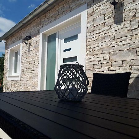 Apartman Mandi Бибинє Екстер'єр фото