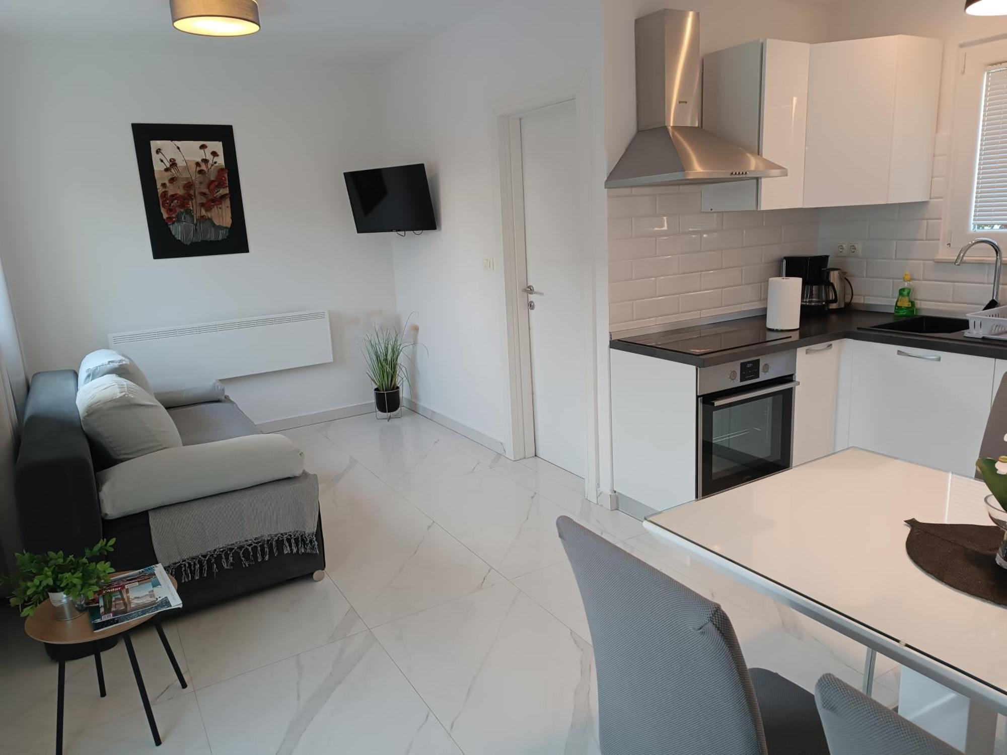 Apartman Mandi Бибинє Екстер'єр фото