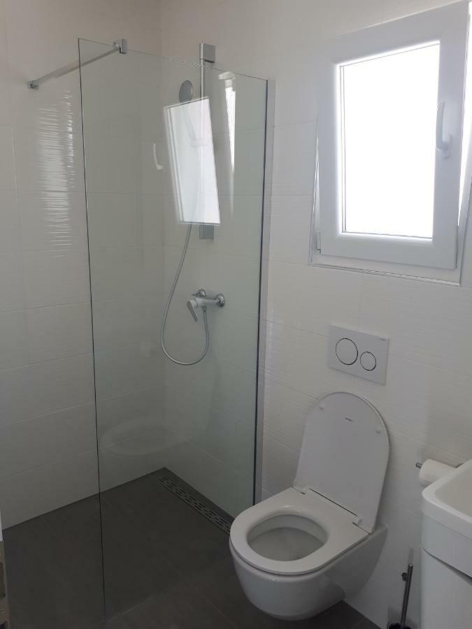 Apartman Mandi Бибинє Екстер'єр фото