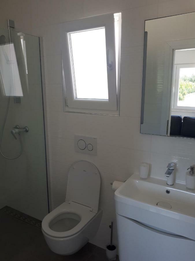 Apartman Mandi Бибинє Екстер'єр фото